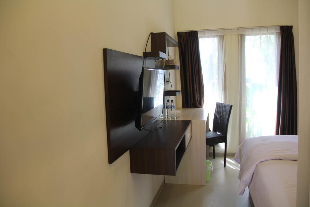 Kampoeng Nelayan Hotel Palu Kültér fotó