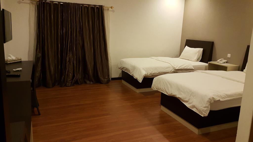 Kampoeng Nelayan Hotel Palu Szoba fotó