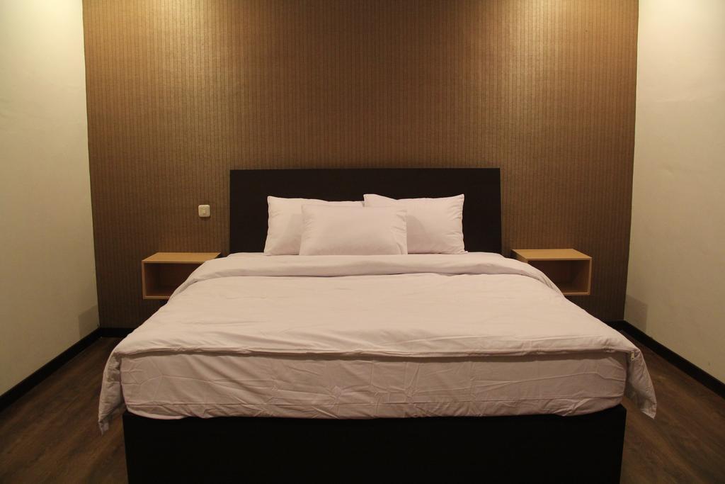 Kampoeng Nelayan Hotel Palu Kültér fotó