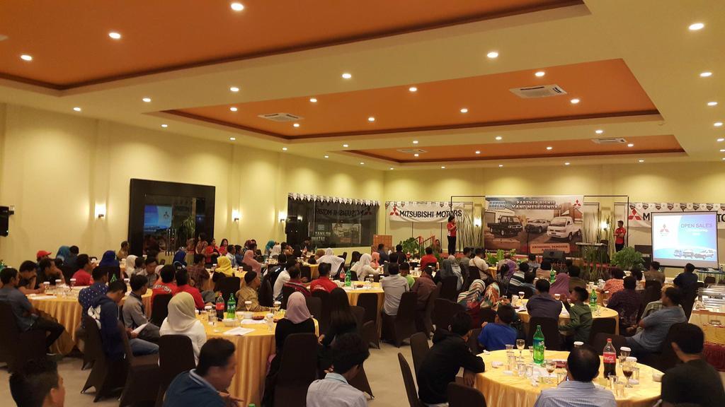 Kampoeng Nelayan Hotel Palu Kültér fotó