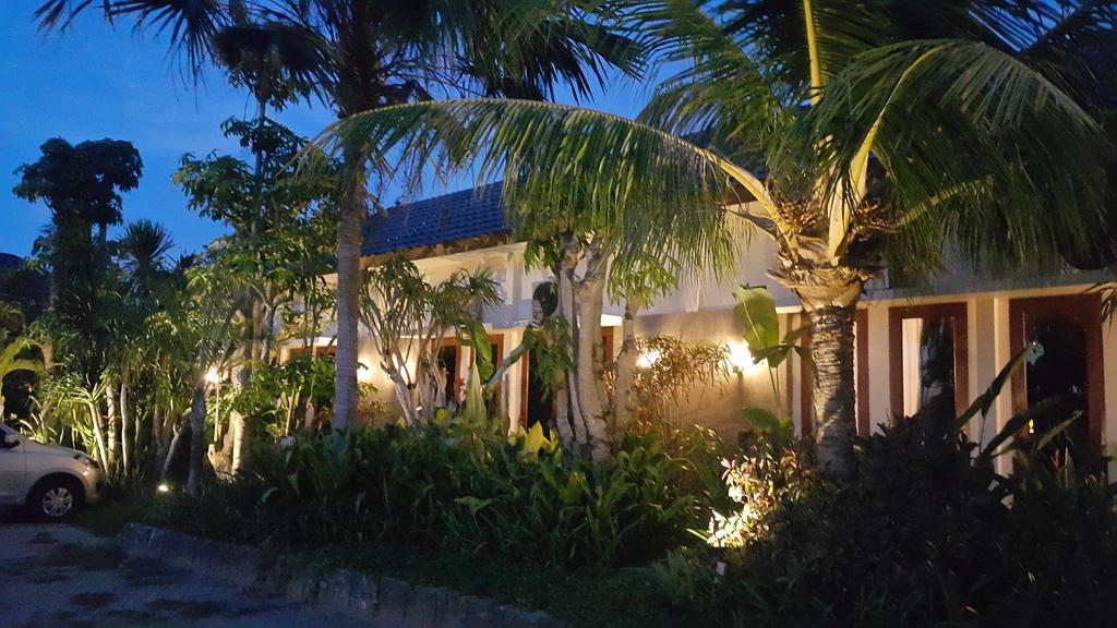 Kampoeng Nelayan Hotel Palu Kültér fotó