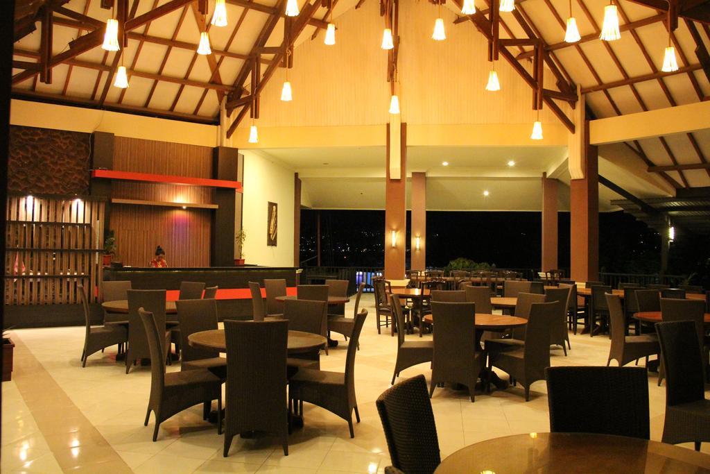 Kampoeng Nelayan Hotel Palu Kültér fotó