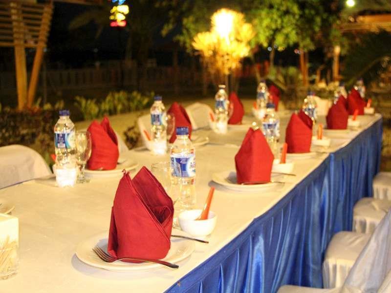 Kampoeng Nelayan Hotel Palu Kültér fotó