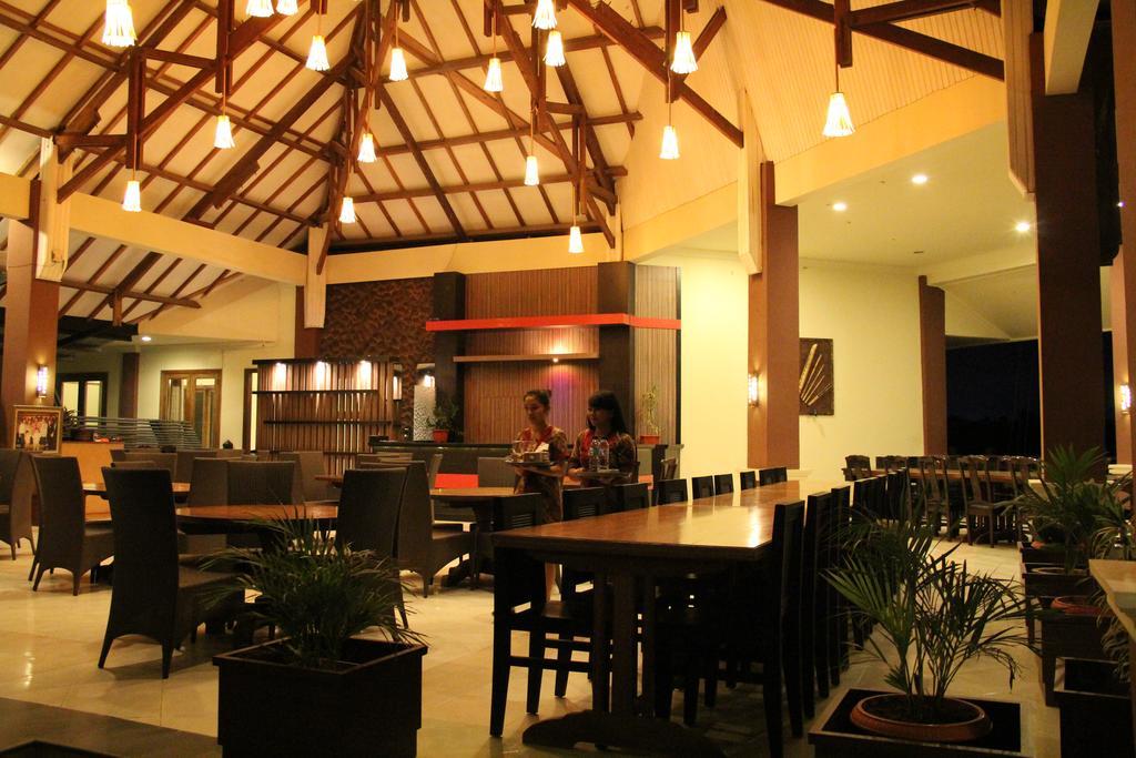 Kampoeng Nelayan Hotel Palu Kültér fotó